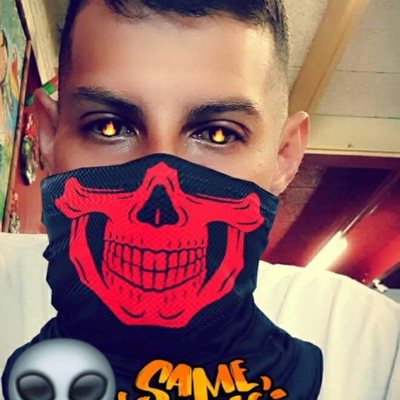 Meet your Posher, Oscar omar - Picture 1 of 1